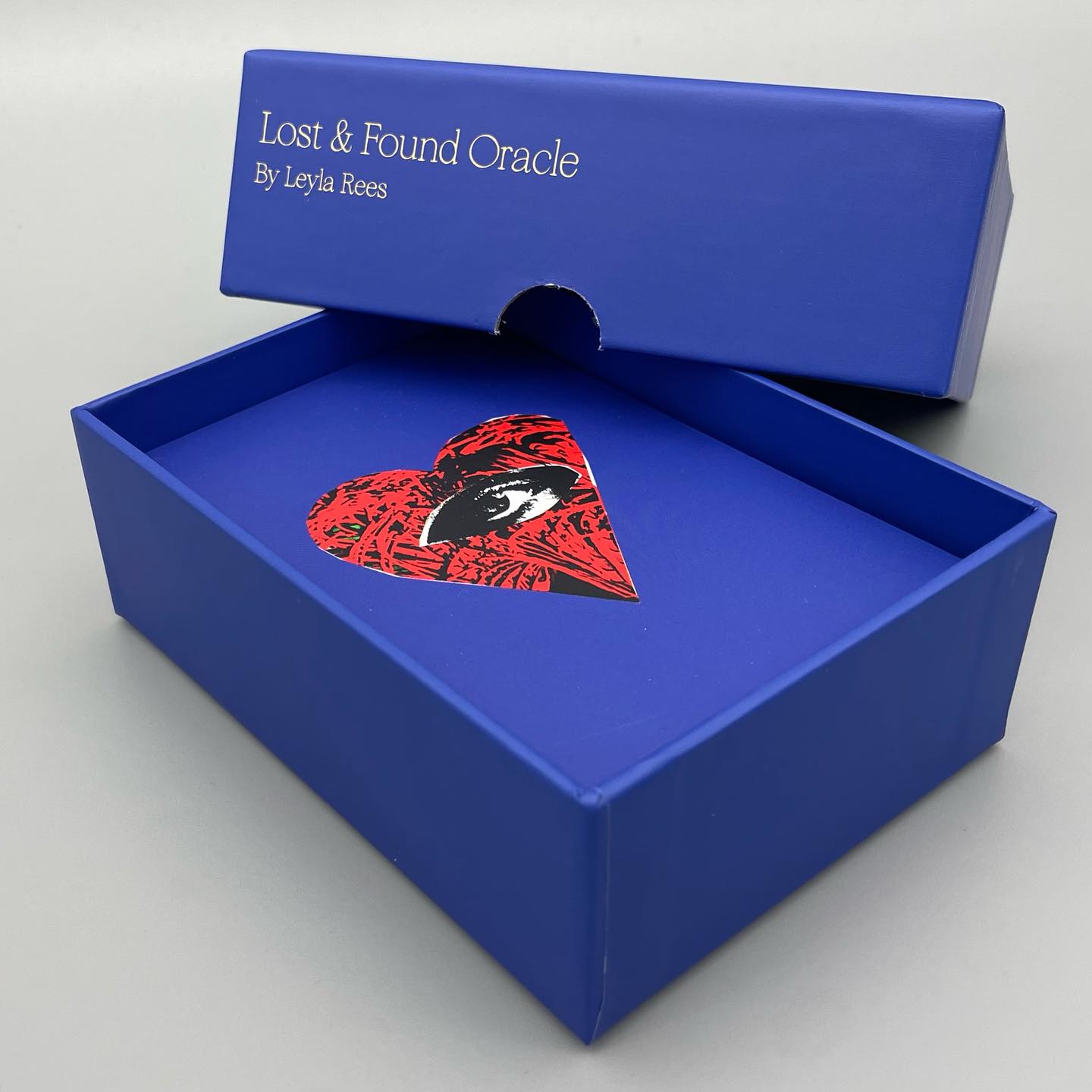 Luxury presentation box with printed card deck and vibrant design, Premium packaging print London